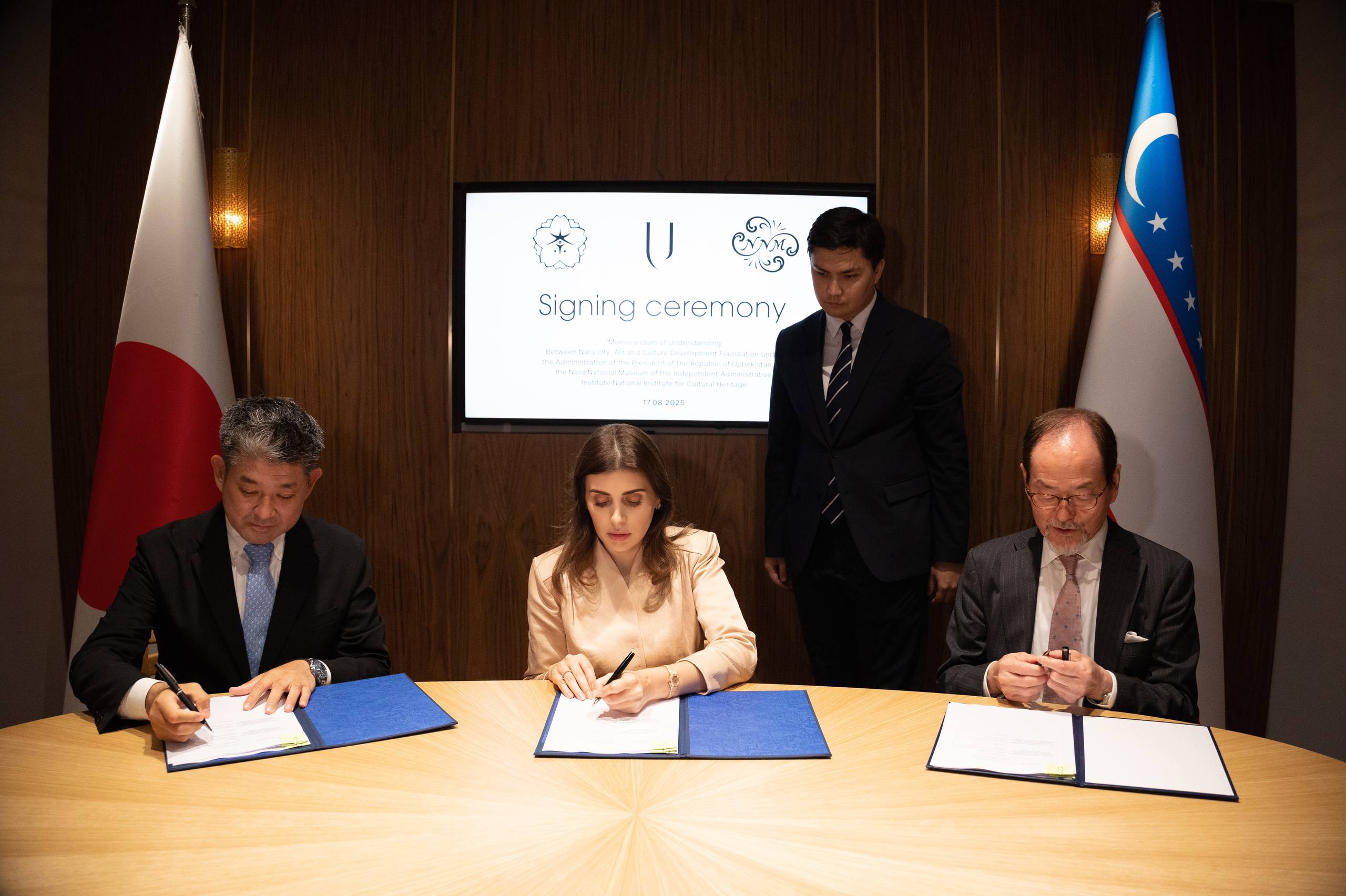 On August 17 Memorandum Signed Between Uzbekistan Art Foundation, Nara, and Nara Museum