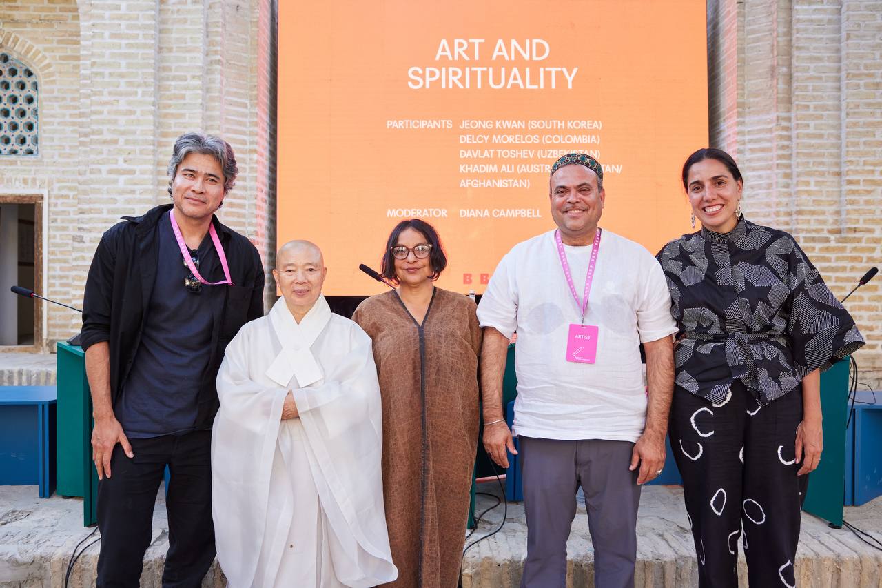 “Art and Spirituality” Session Held at Bukhara Biennale with Davlat Toshev, Delsi Morelos, and Chong Kwan