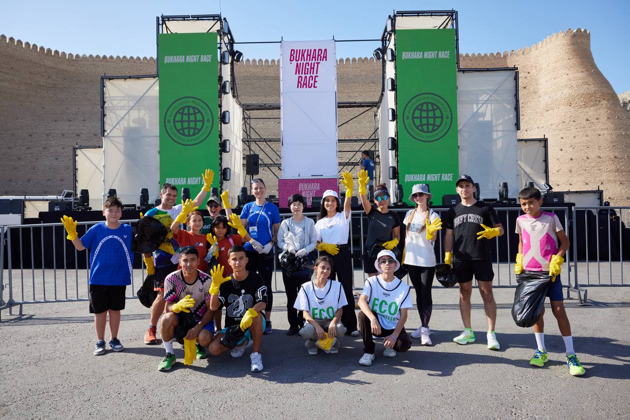 Bukhara Night Race Begins with Plogging