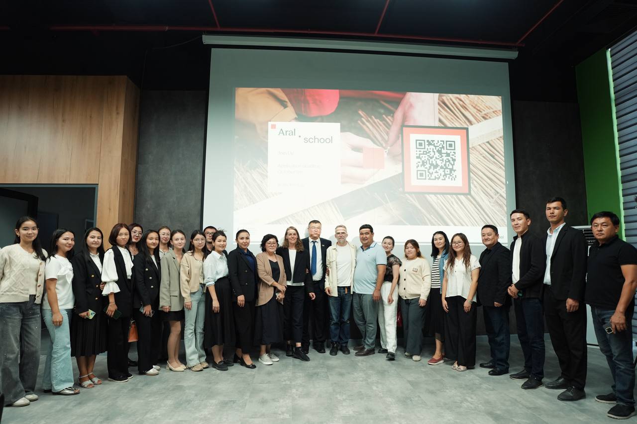 В IT Park Nukus представили проект Aral School