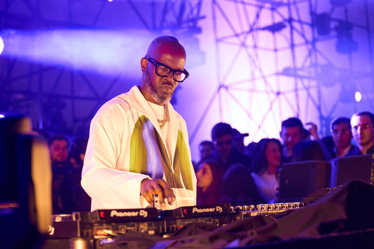 Unutilmas “Black Coffee” Xivada