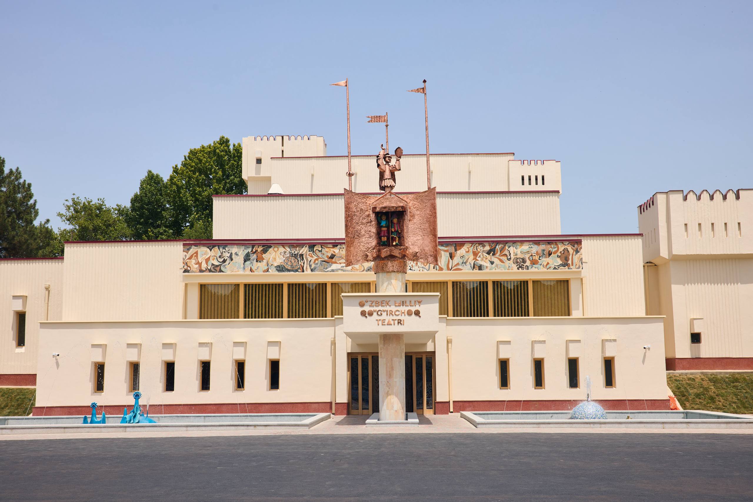 Premiere of The Caliph Stork held at the Uzbek National Puppet Theatre