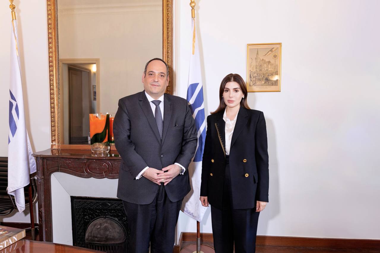 Gayane Umerova meets with the Secretary General of the Bureau International des Expositions