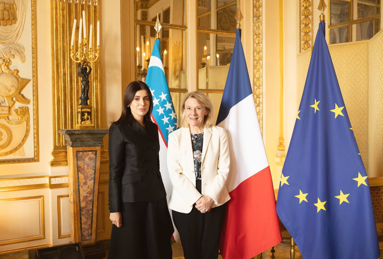 Gayane Umerova meets with the French Minister of Culture