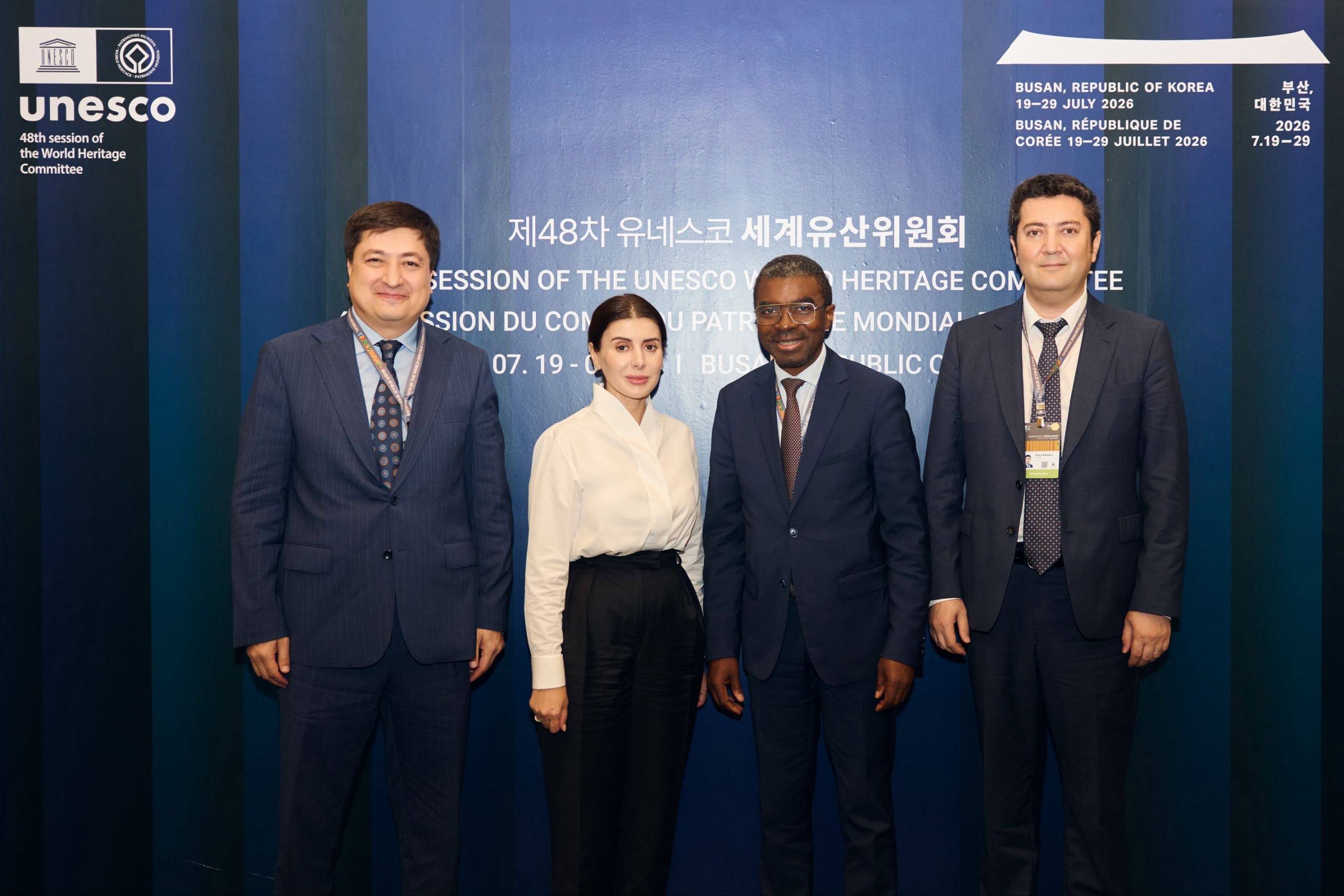 Gayane Umerova meets with the Director of the UNESCO World Heritage Centre in Busan