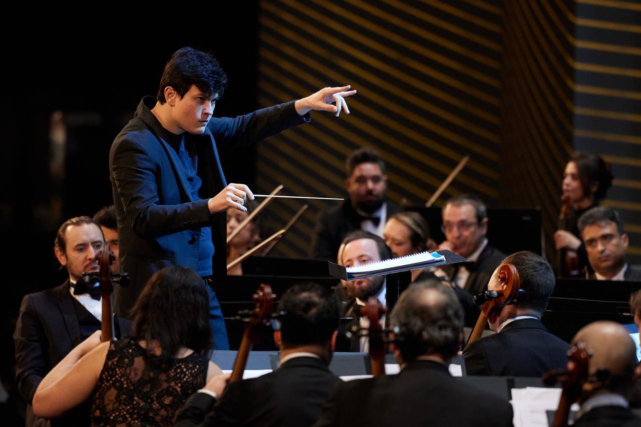 In Tashkent, the long-awaited concert of conductor Aziz Shokhakimov, pianist Denis Kozhukhin