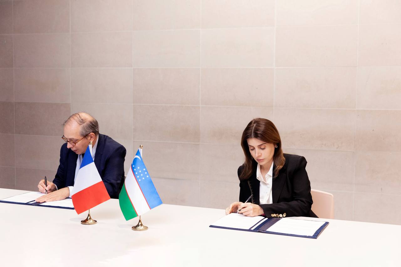 Uzbekistan Art and Culture Development Foundation and Centre Pompidou Sign Cooperation Agreement