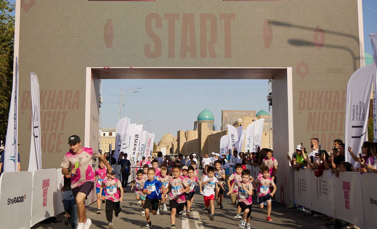 Yosh yuguruvchilar Bukhara Night Race’da porlashdi