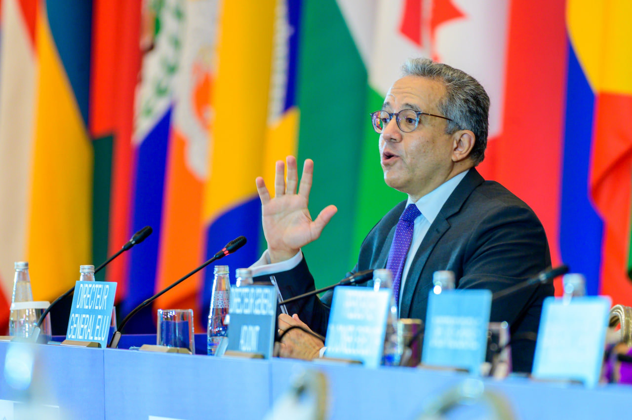 khaled-el-enany-elected-unesco-director-general-at-the-43rd-general-conference-in-samarkand